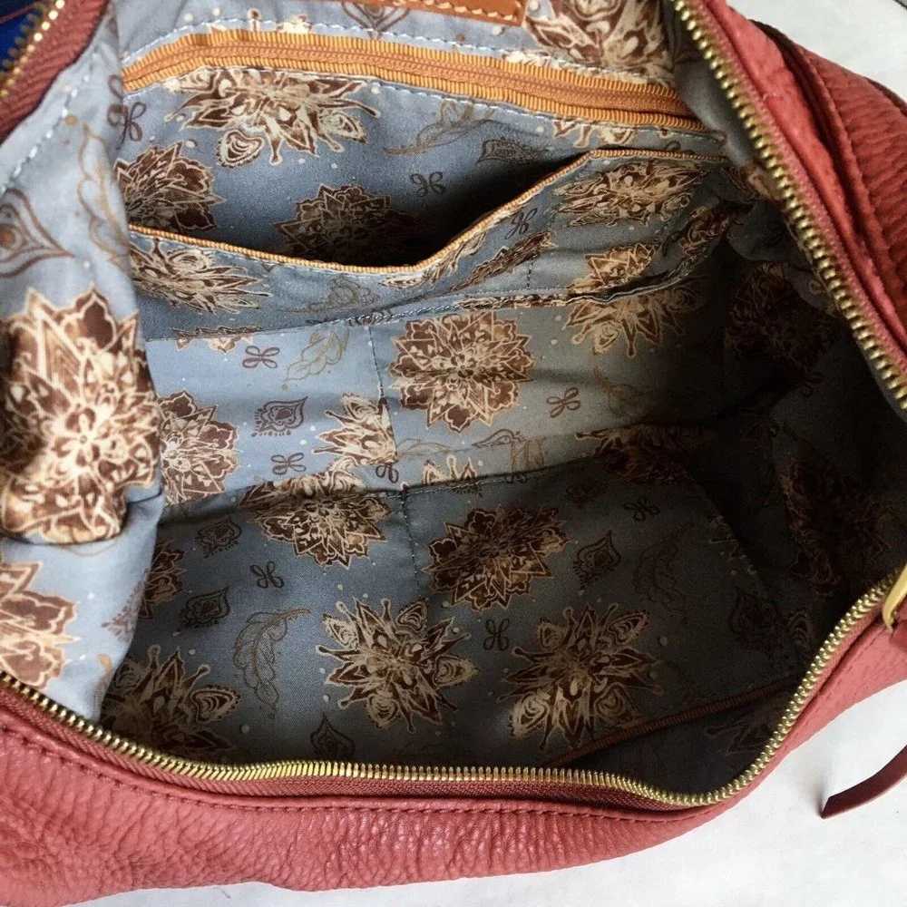 HOBO Fielder Shoulder Bag‎ SCARLET
